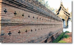 Stadtmauerreste in Chiang Mai